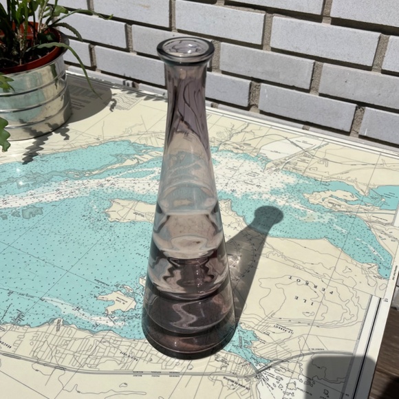 Vintage Czechoslovakian Purple Glass Decanter / Bottle - Picture 3 of 5